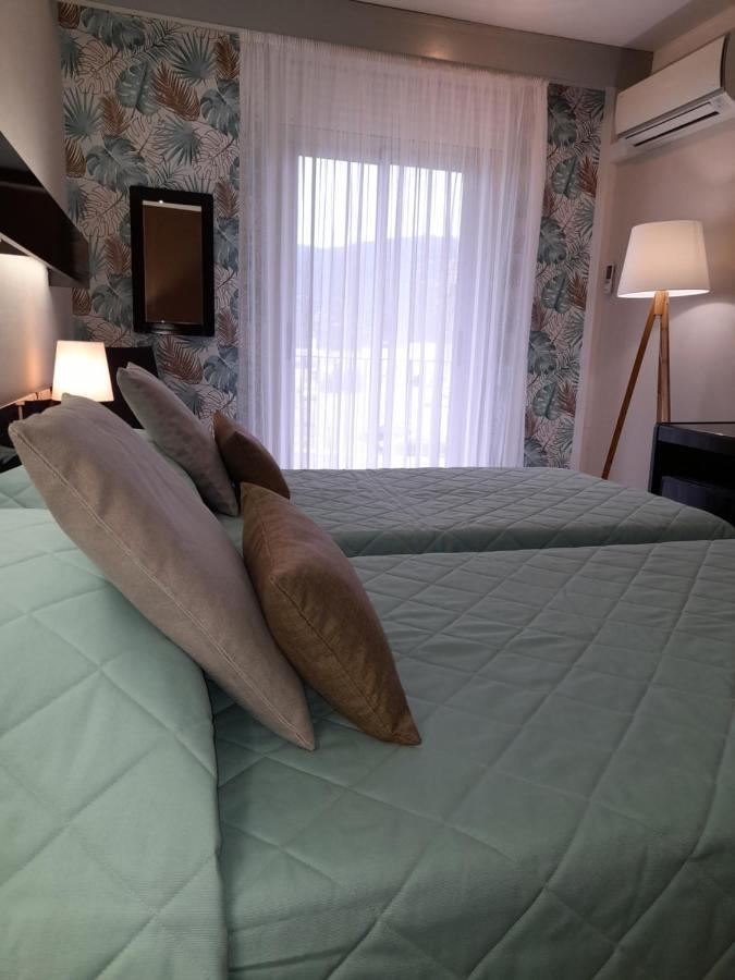 Hotel Beach Проприано Екстериор снимка
